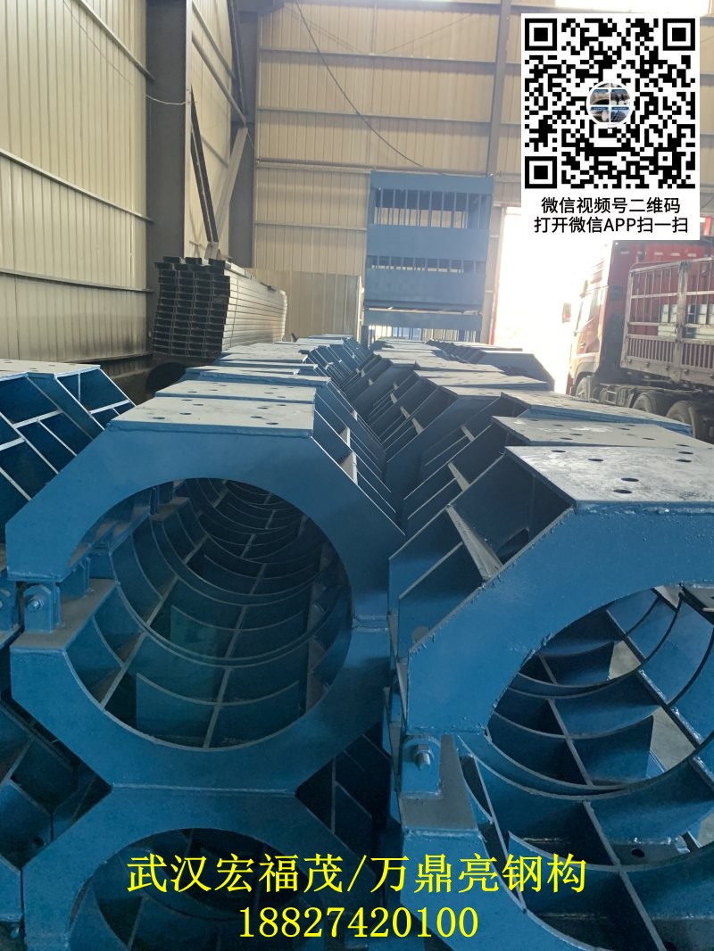 鋼管抱箍.jpg